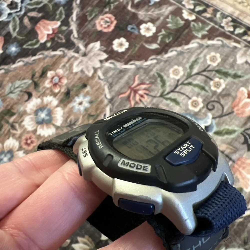 Timex Ironman Shock Indiglo WR200m Adjustable Nylon Hook & Loop Watch Band Works
